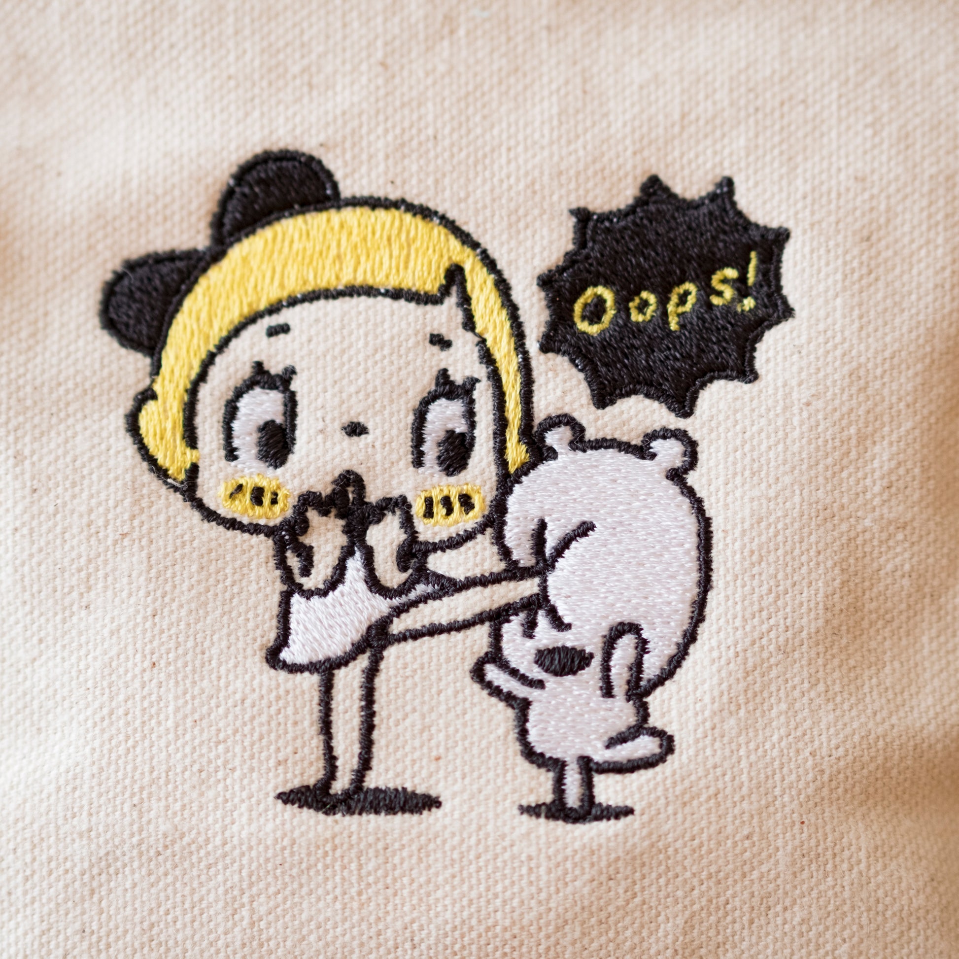 刺繍ポーチS　Oops! - レモン＆シュガー