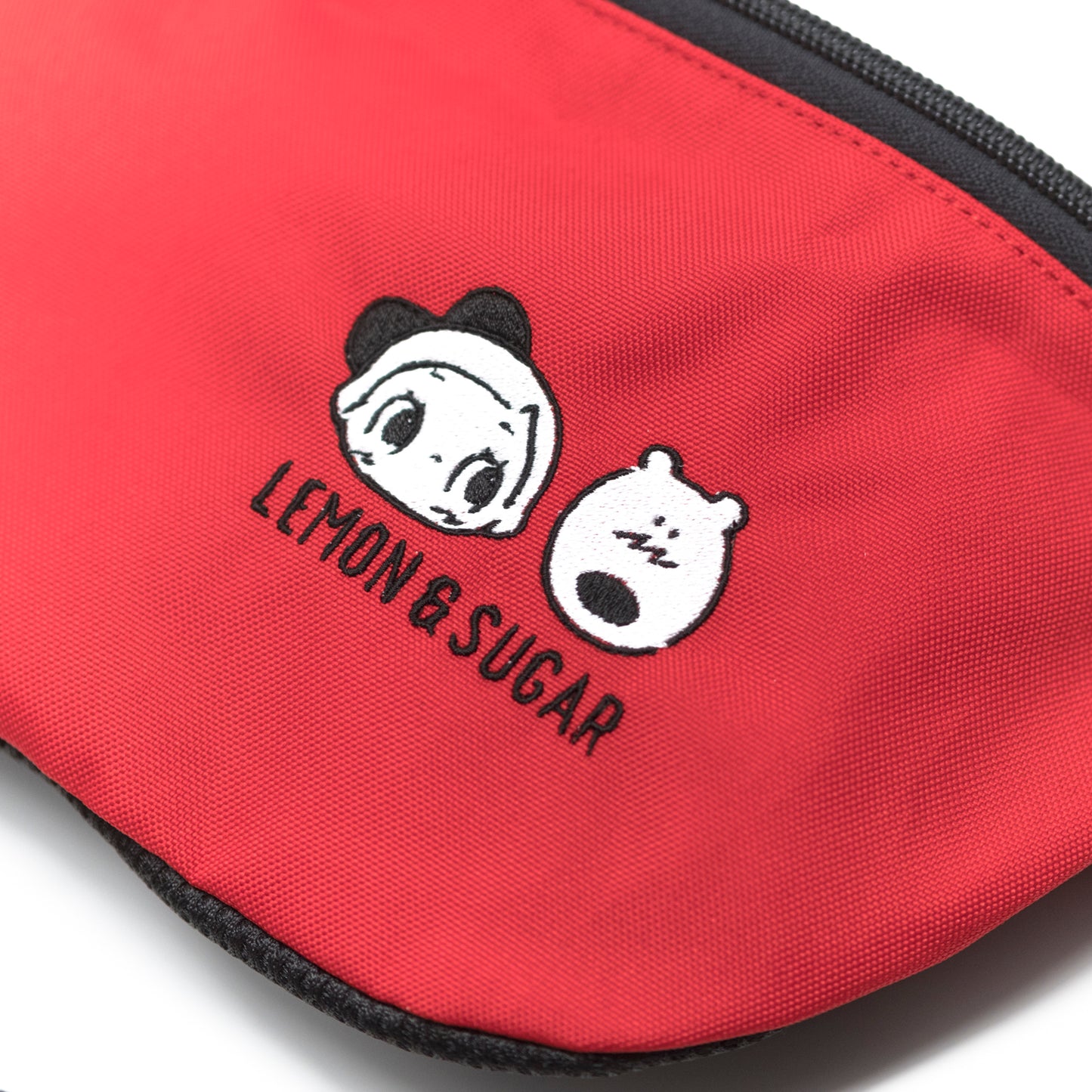 ワンポイント刺繍ボディバッグ - レモン＆シュガー
